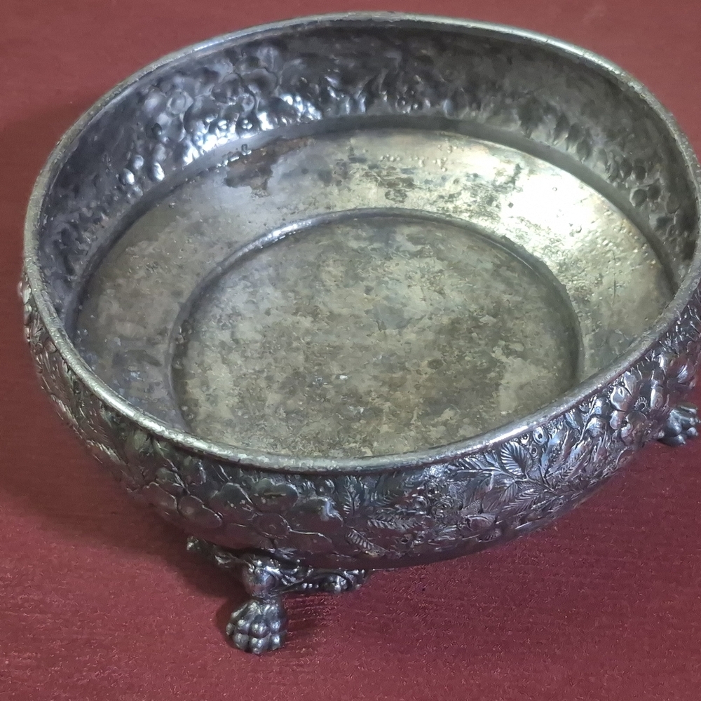 Antique Barbour Bros Quadruple Plate Ornate Floral Repousse Round Footed Bowl. 